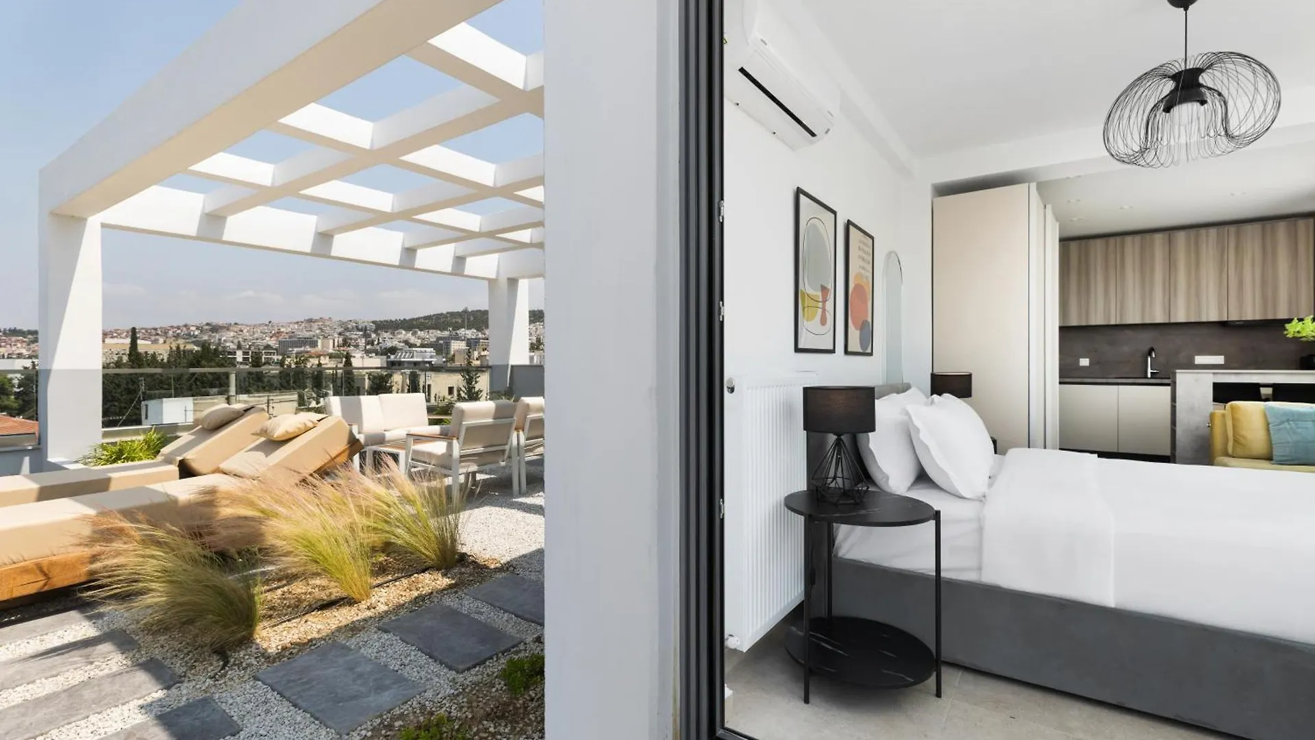 Skyline Luxury Apartment With Stunning Terrace By Binobi! Selanik